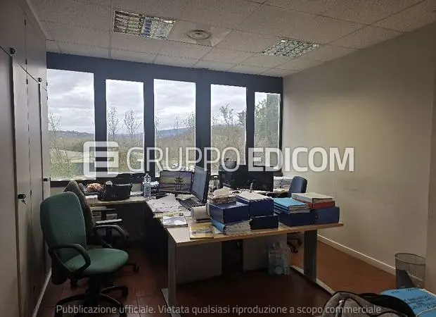Ufficio all’asta ad Acquasparta, Frazione Casigliano Campagna, Frazione Casigliano Campagna – piano 1, 15 locali – asta 16/12/2026
