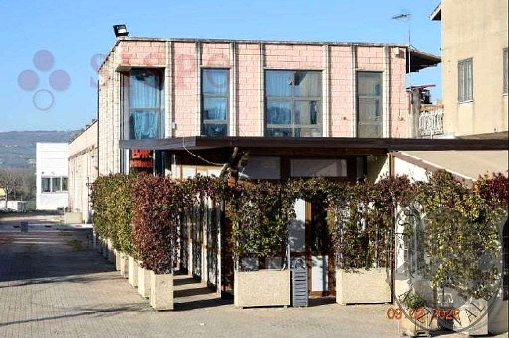 Laboratorio all’asta a Todi, Frazione Panatalla, Via Tiberina – 3 locali