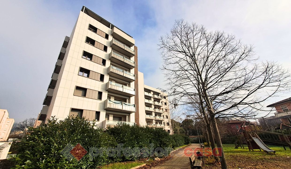 QUADRILOCALE VENDITA PERUGIA