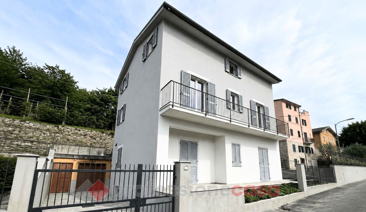 TRILOCALE VENDITA PERUGIA