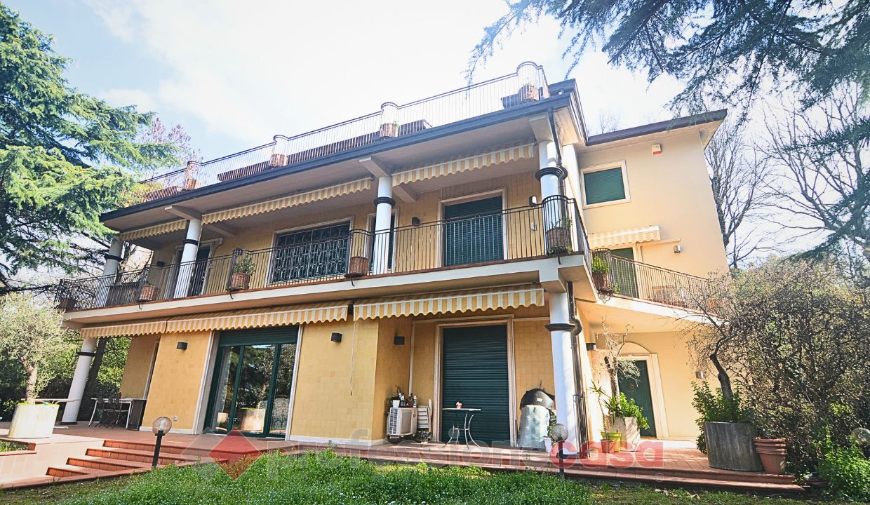 VILLA VENDITA PERUGIA