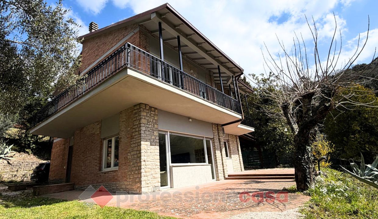 UNIFAMILIARE VENDITA PERUGIA