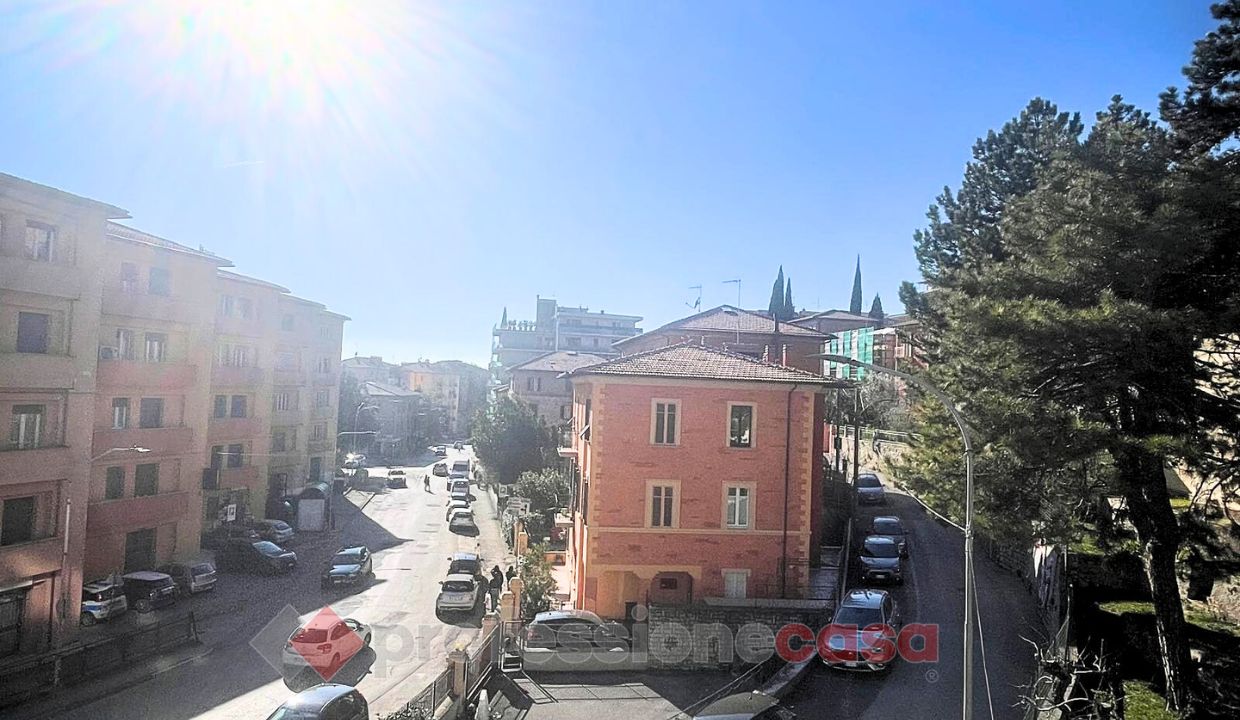 TRILOCALE VENDITA PERUGIA