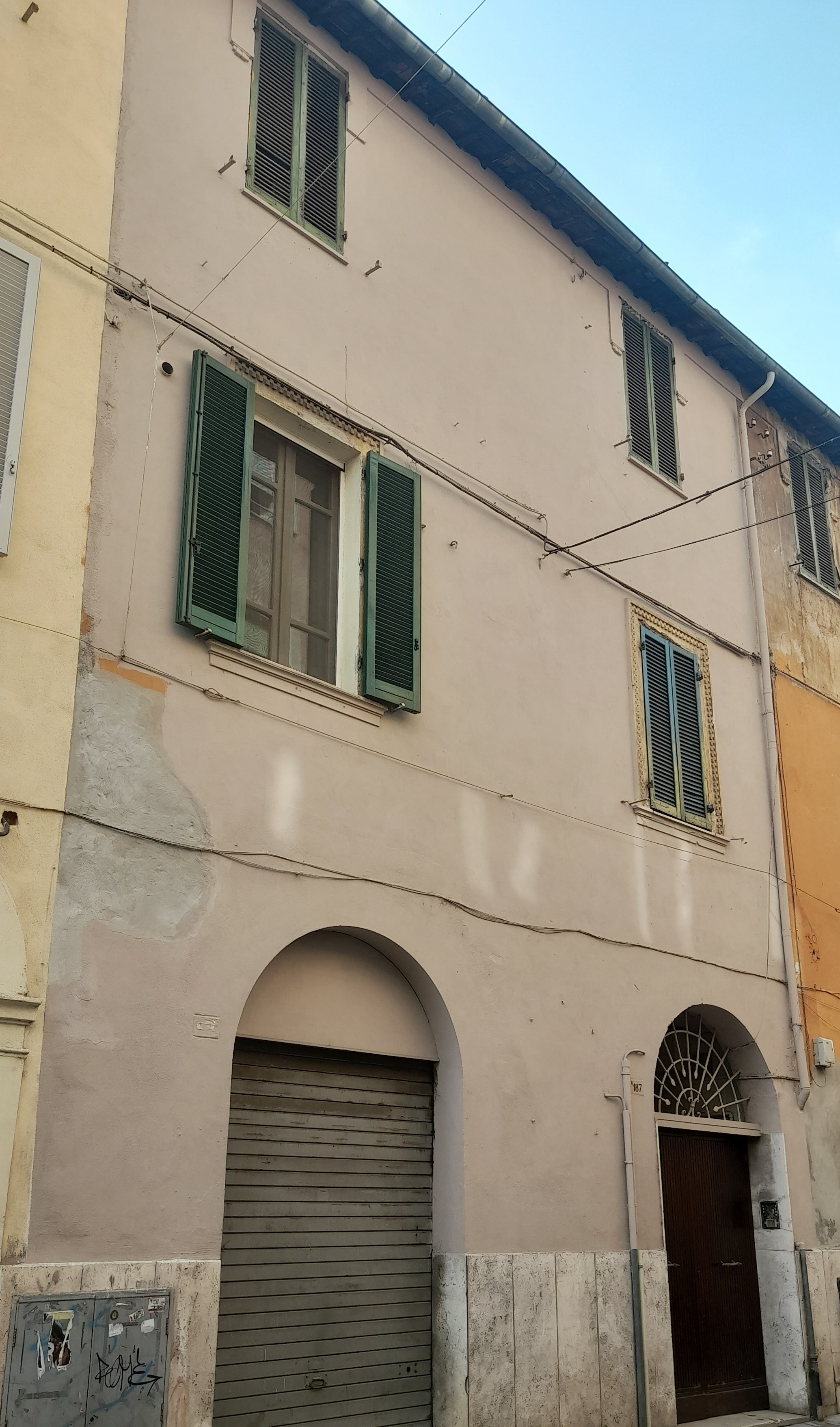 PALAZZO VENDITA TERNI