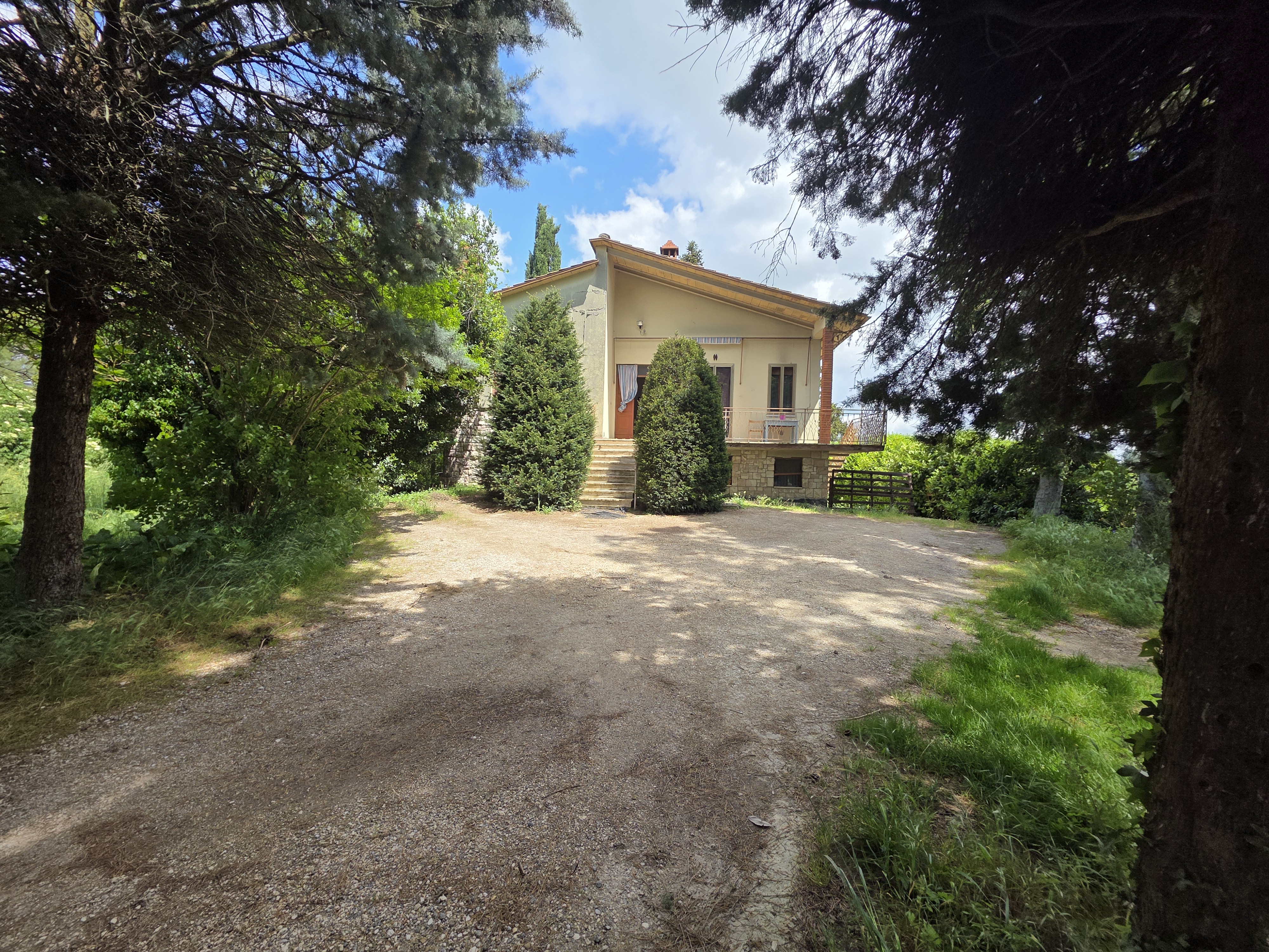 CASA INDIPENDENTE VENDITA PERUGIA SAN MARTINO IN CAMPO