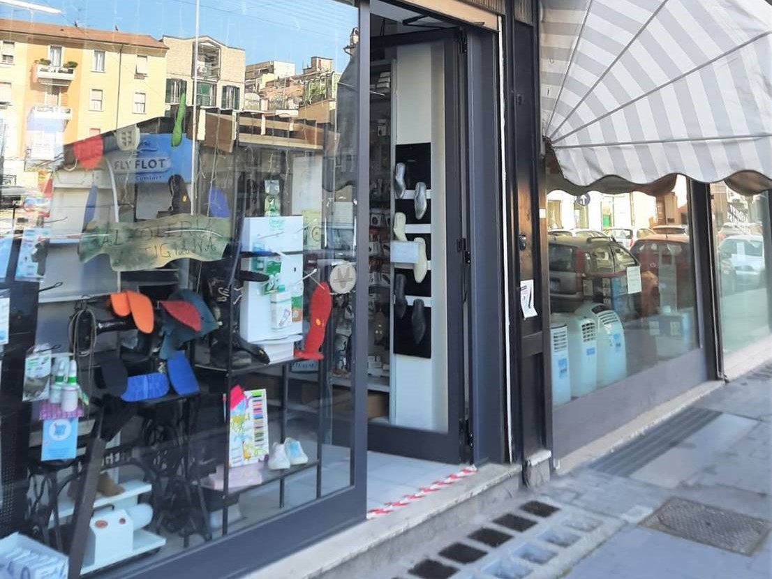 NEGOZIO AFFITTO TERNI
