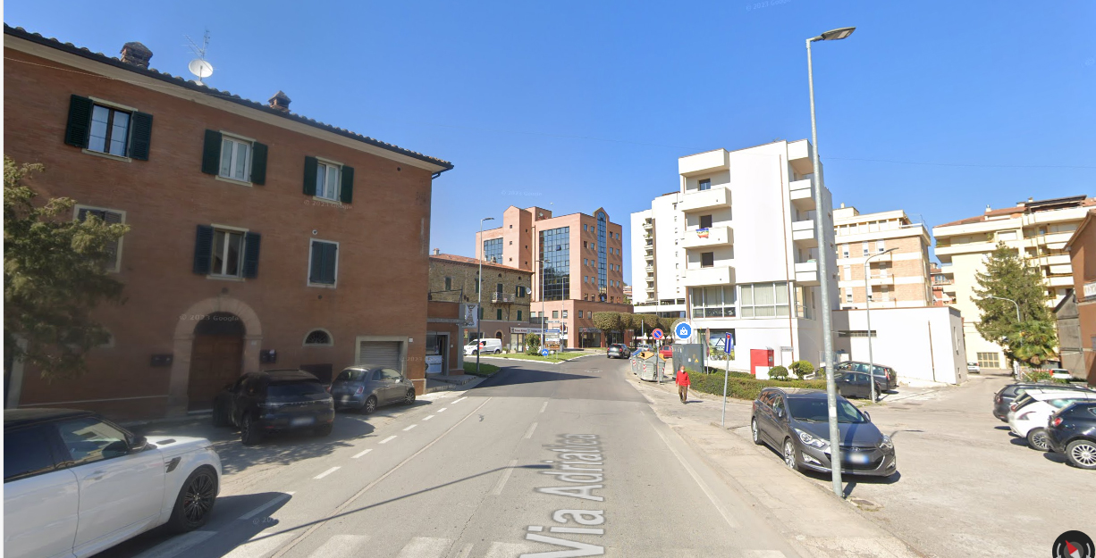 NEGOZIO VENDITA PERUGIA 	PONTE SAN GIOVANNI	