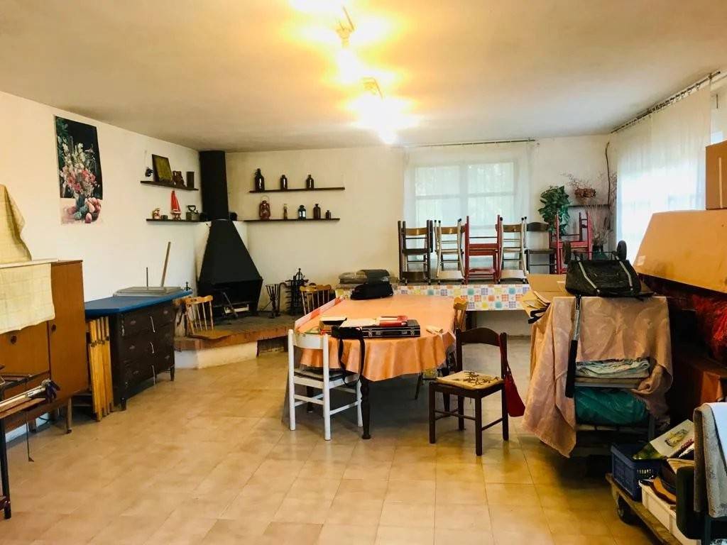 RUSTICO - CASALE VENDITA MAGIONE AGELLO