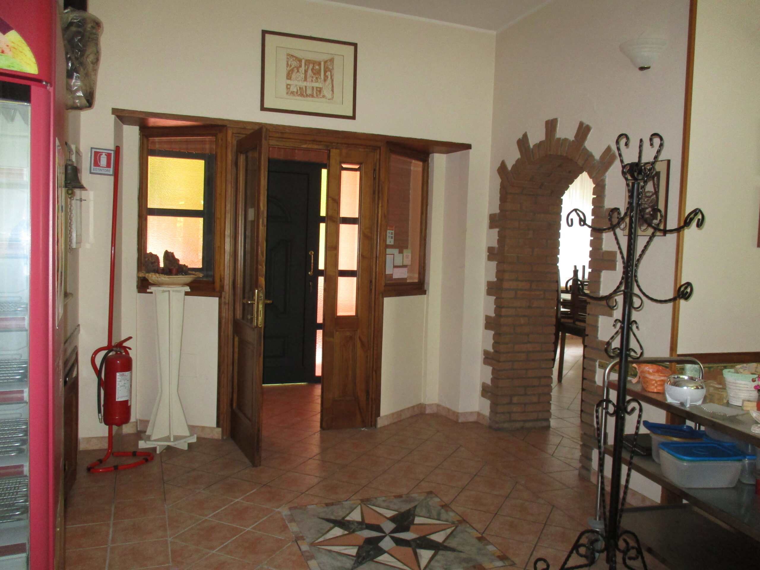 RISTORANTE VENDITA ARRONE