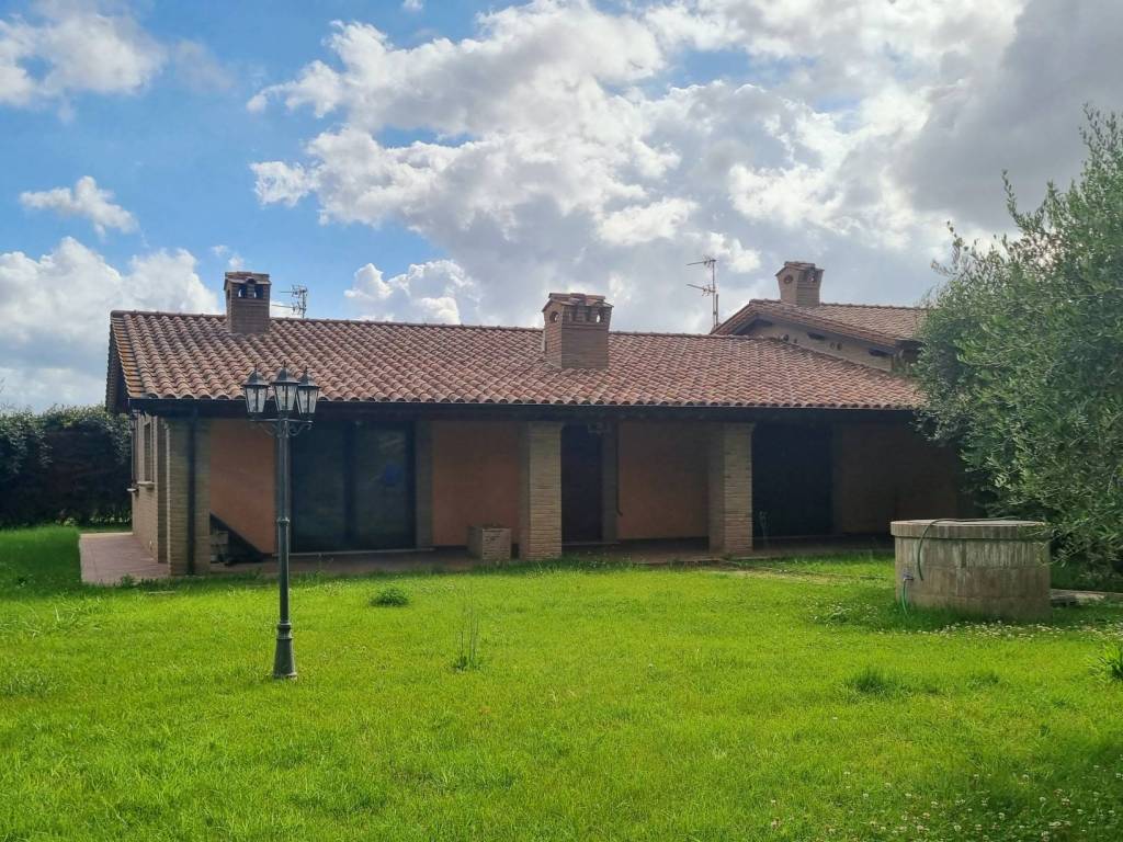 VILLA BIFAMILIARE VENDITA ASSISI SANTA MARIA DEGLI ANGELI