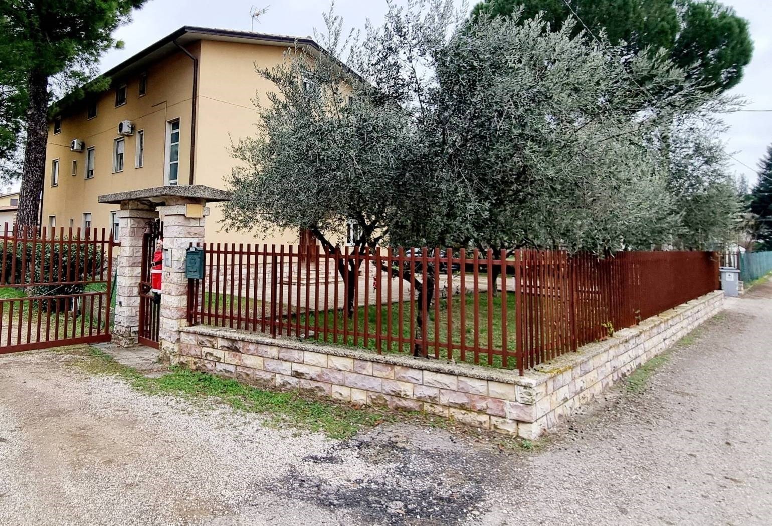 MANSARDA VENDITA PERUGIA 	BALANZANO 	