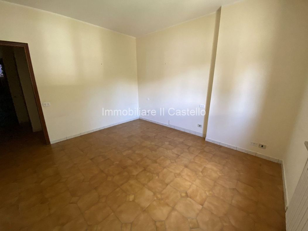 BILOCALE VENDITA CASTIGLIONE DEL LAGO