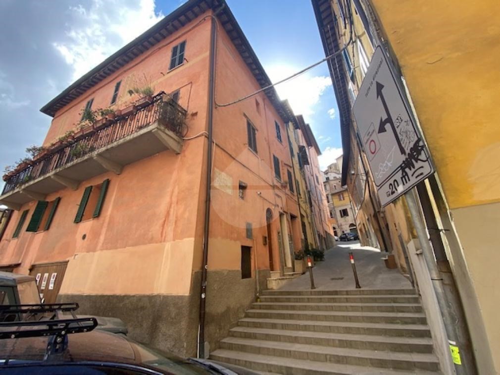 APPARTAMENTO VENDITA PERUGIA CENTRO STORICO