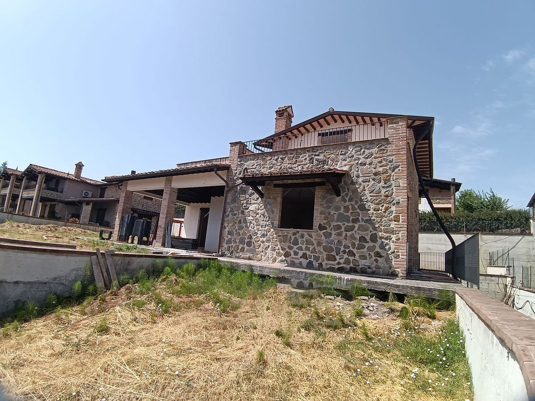 VILLA VENDITA TORGIANO BRUFA