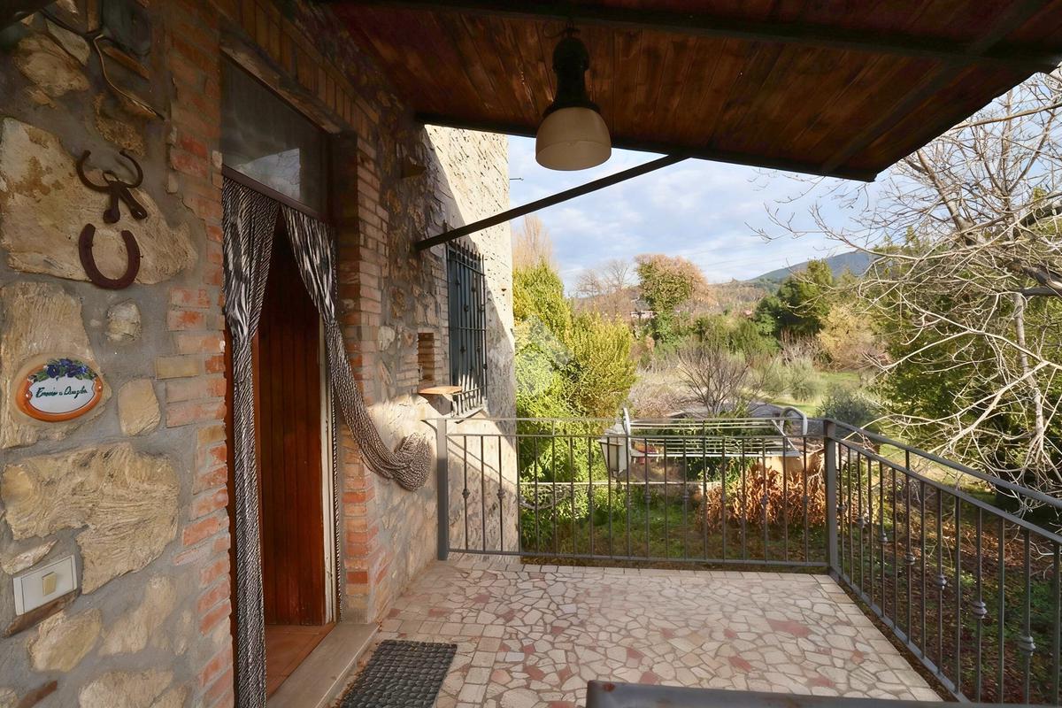 PORZIONE DI CASA VENDITA TERNI CAMPOMICCIOLO