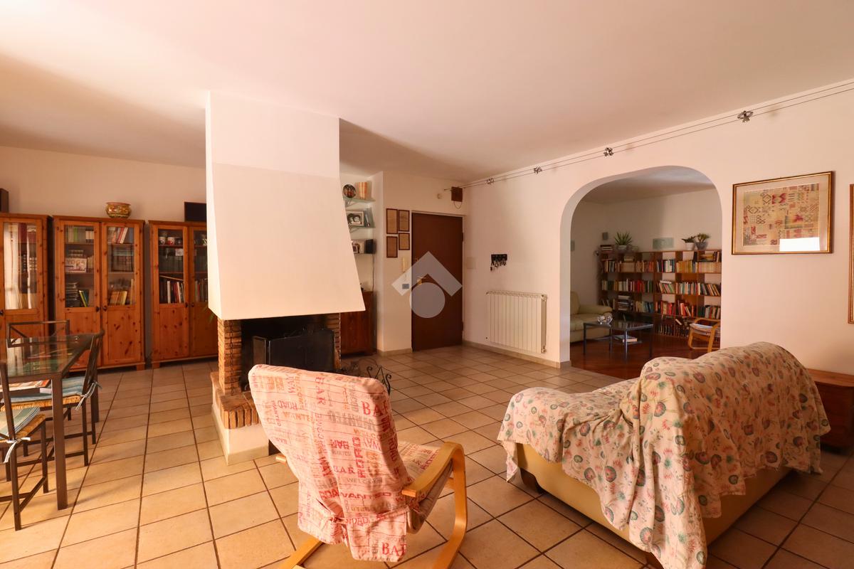 APPARTAMENTO VENDITA TERNI CESURE VALENZA