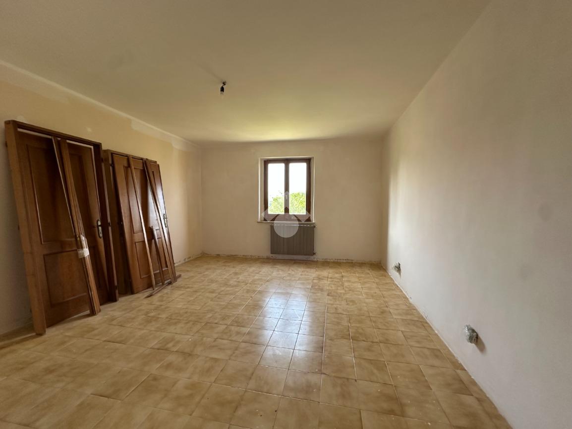 APPARTAMENTO VENDITA MONTECASTRILLI CASTEL DELL'AQUILA