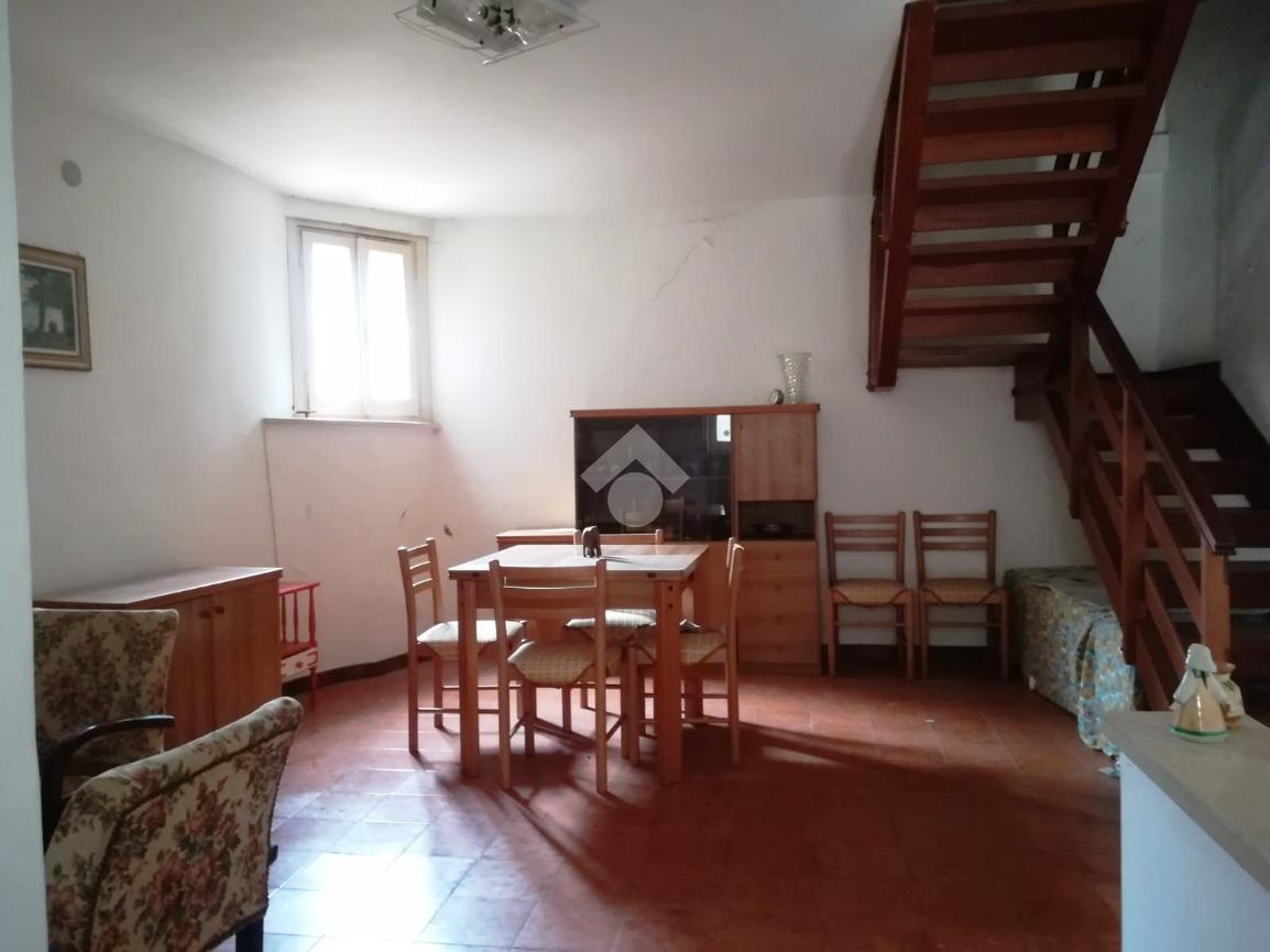 APPARTAMENTO VENDITA MONTECASTRILLI CASTELTODINO
