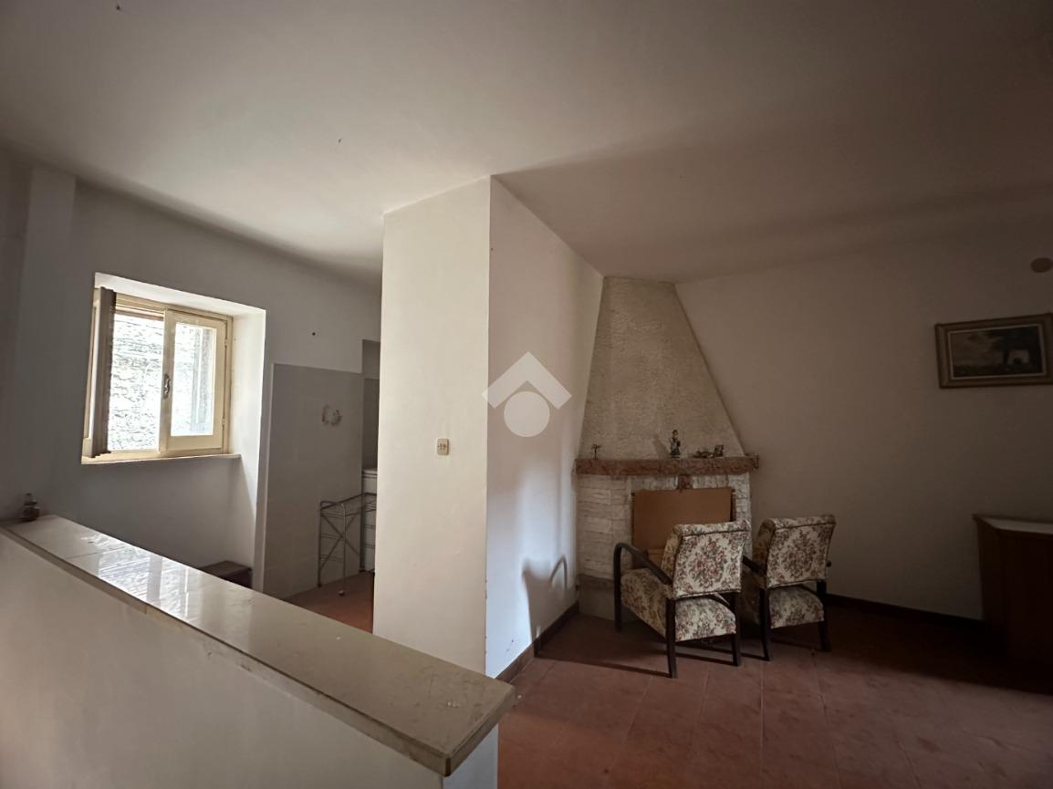APPARTAMENTO VENDITA MONTECASTRILLI CASTELTODINO