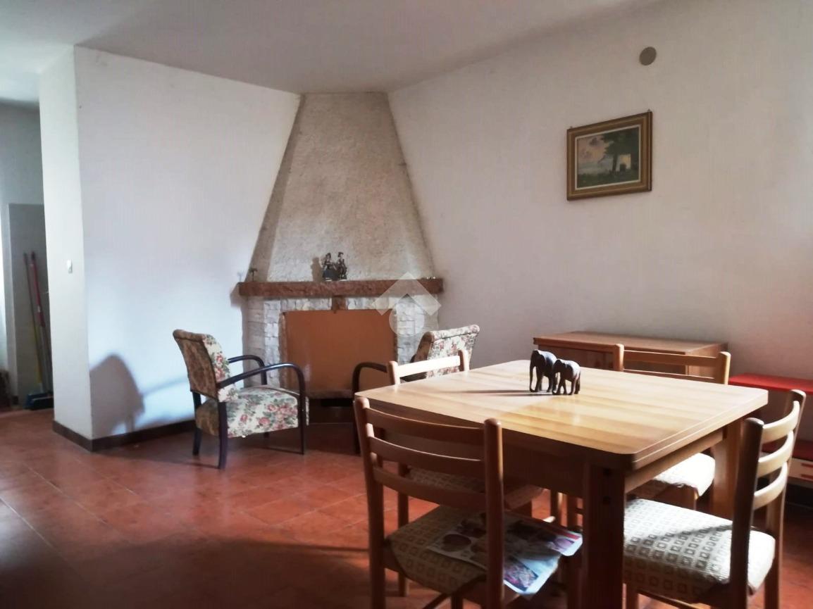 APPARTAMENTO VENDITA MONTECASTRILLI CASTELTODINO