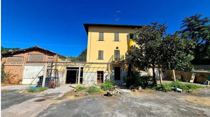 CASA INDIPENDENTE VENDITA MARSCIANO CASTIGLIONE DELLA VALLE