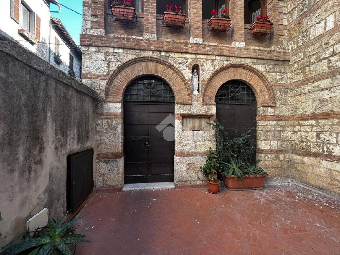 APPARTAMENTO AFFITTO NARNI CENTRO STORICO