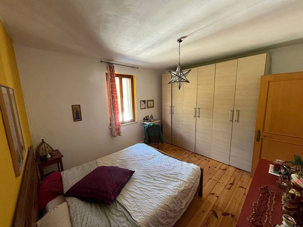 VILLA PORZIONE VENDITA PERUGIA CENERENTE
