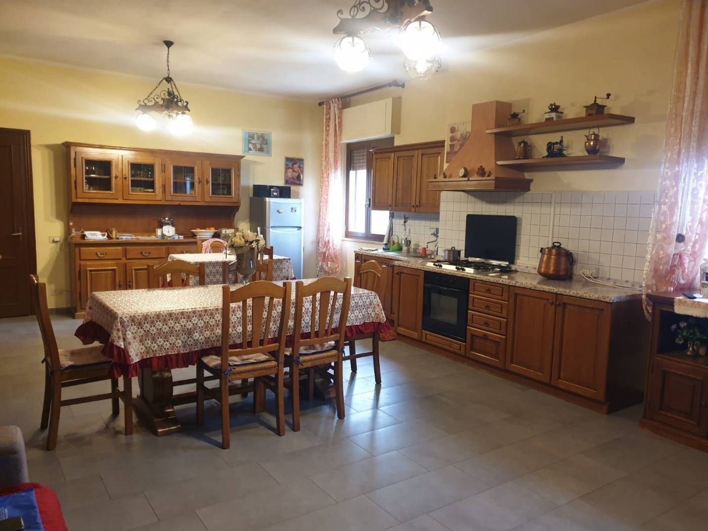 CASA INDIPENDENTE VENDITA PERUGIA CASA DEL DIAVOLO
