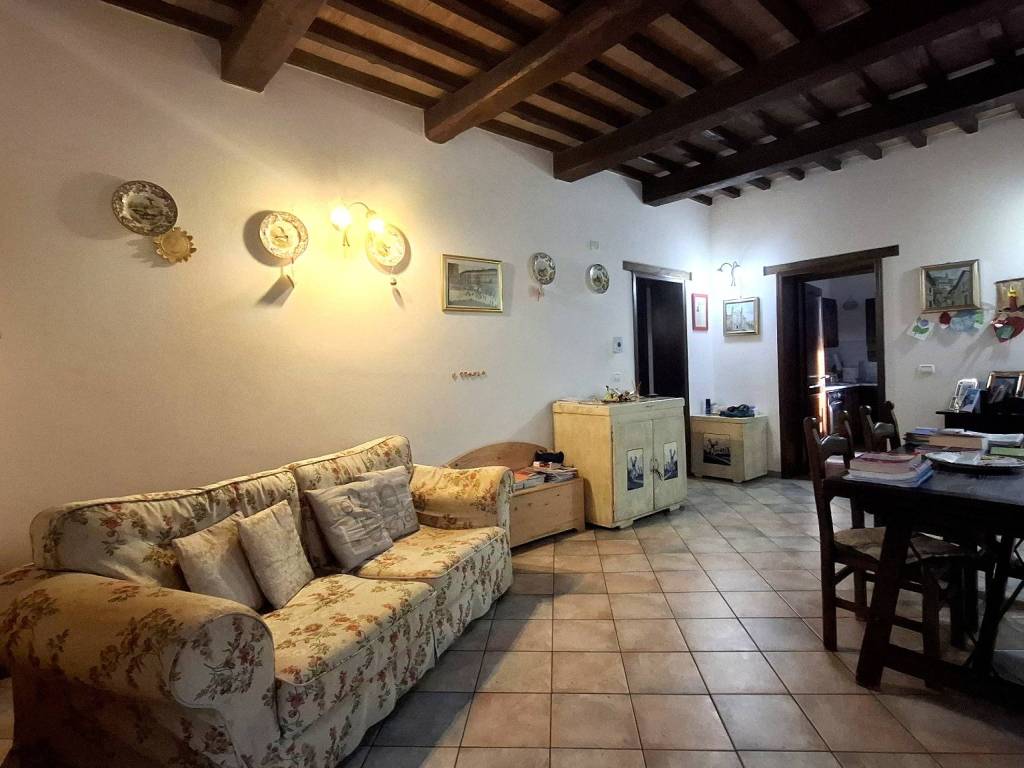 CIELO - TERRA VENDITA COLLAZZONE