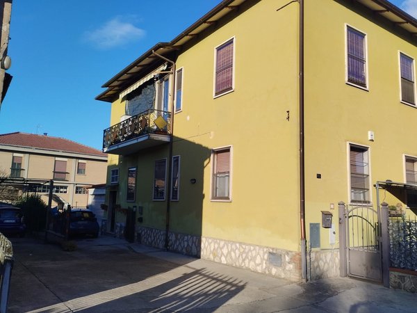 APPARTAMENTO VENDITA TERNI COLLESCIPOLI