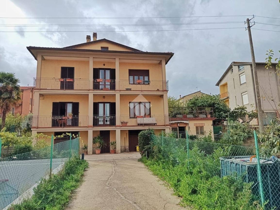 CASA INDIPENDENTE VENDITA PERUGIA COLLESTRADA