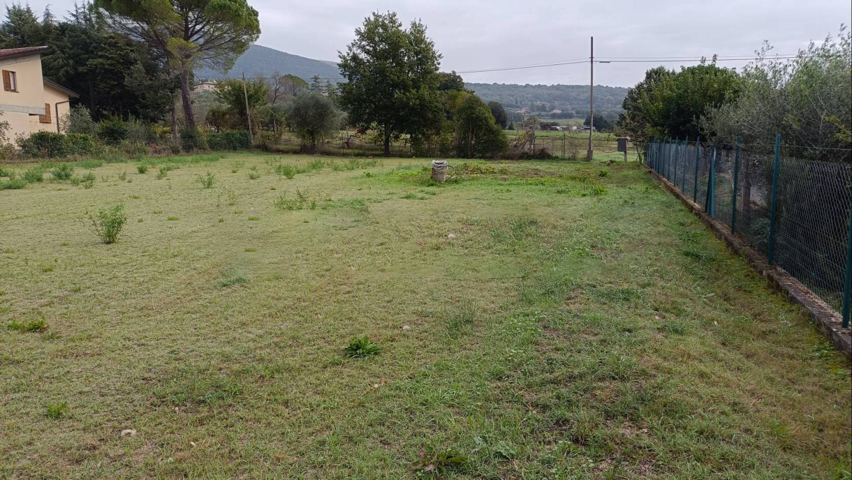 TERRENO EDIFICABILE VENDITA PERUGIA COLLE UMBERTO