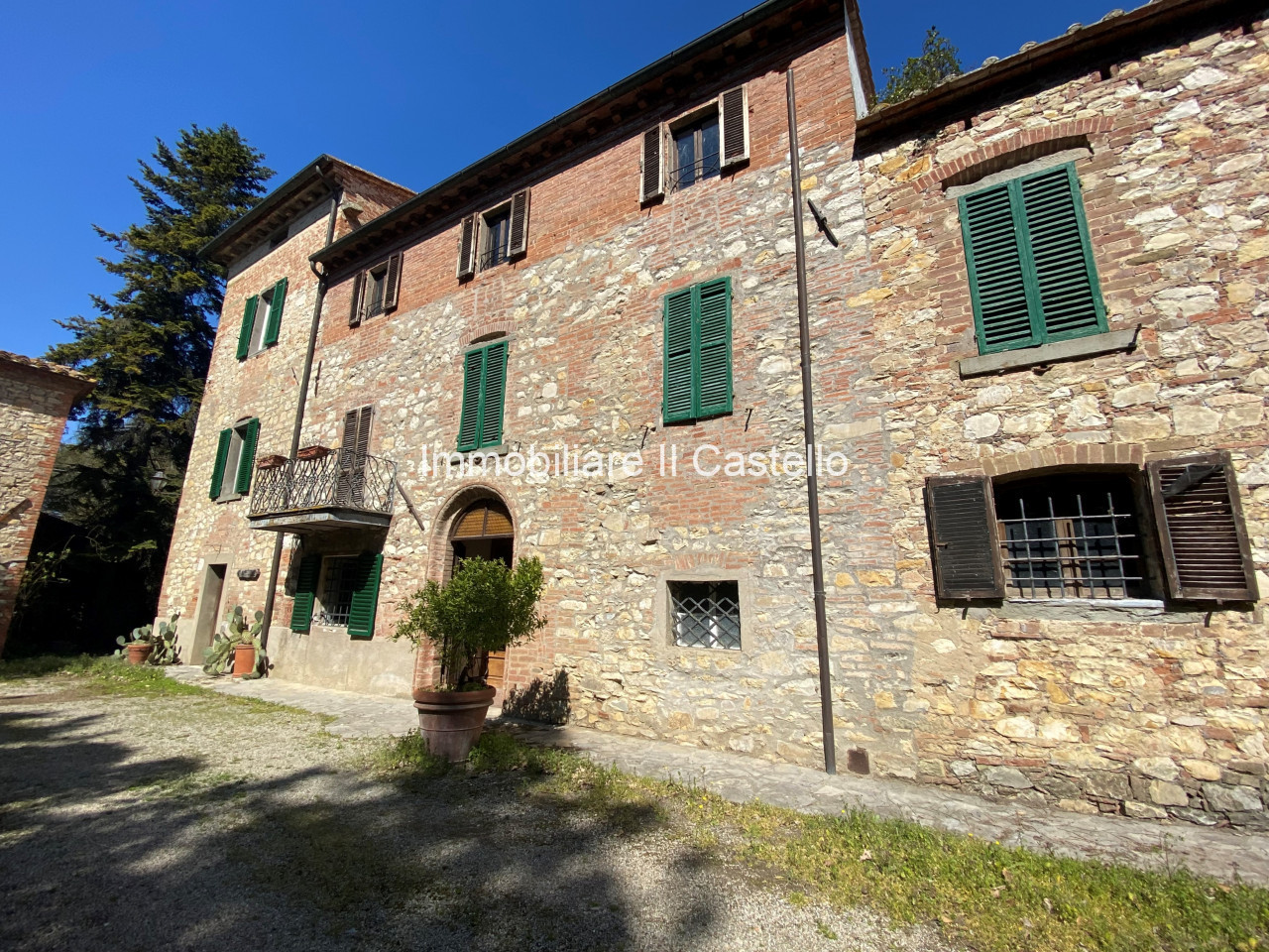 VILLA VENDITA CASTIGLIONE DEL LAGO