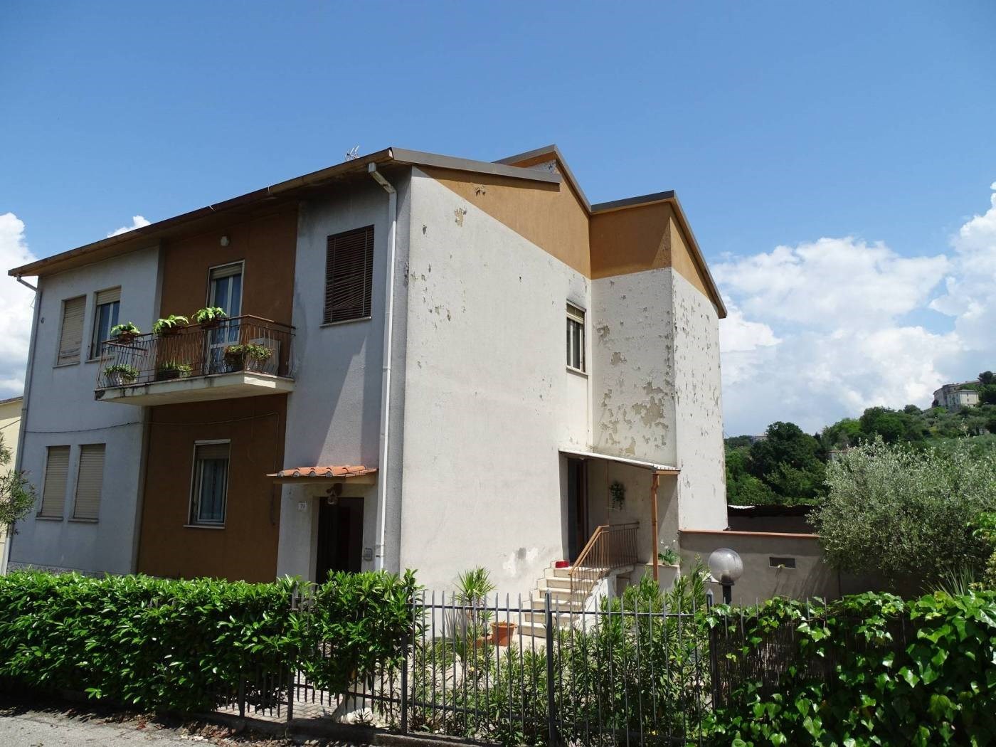 CASA INDIPENDENTE VENDITA TERNI COLLESCIPOLI	