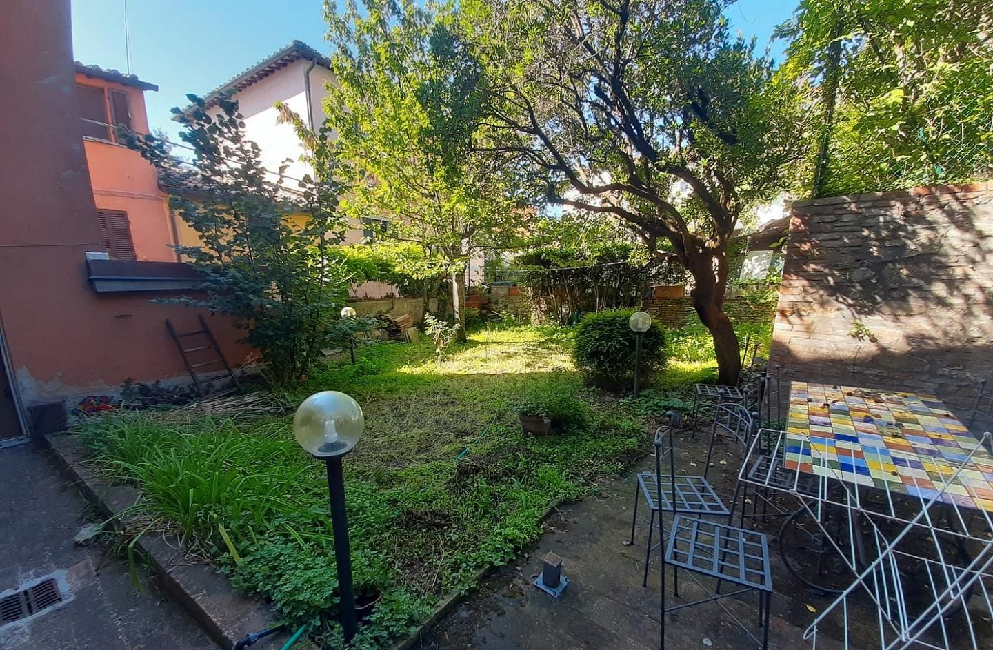 CASA INDIPENDENTE VENDITA PERUGIA CENTRO STORICO