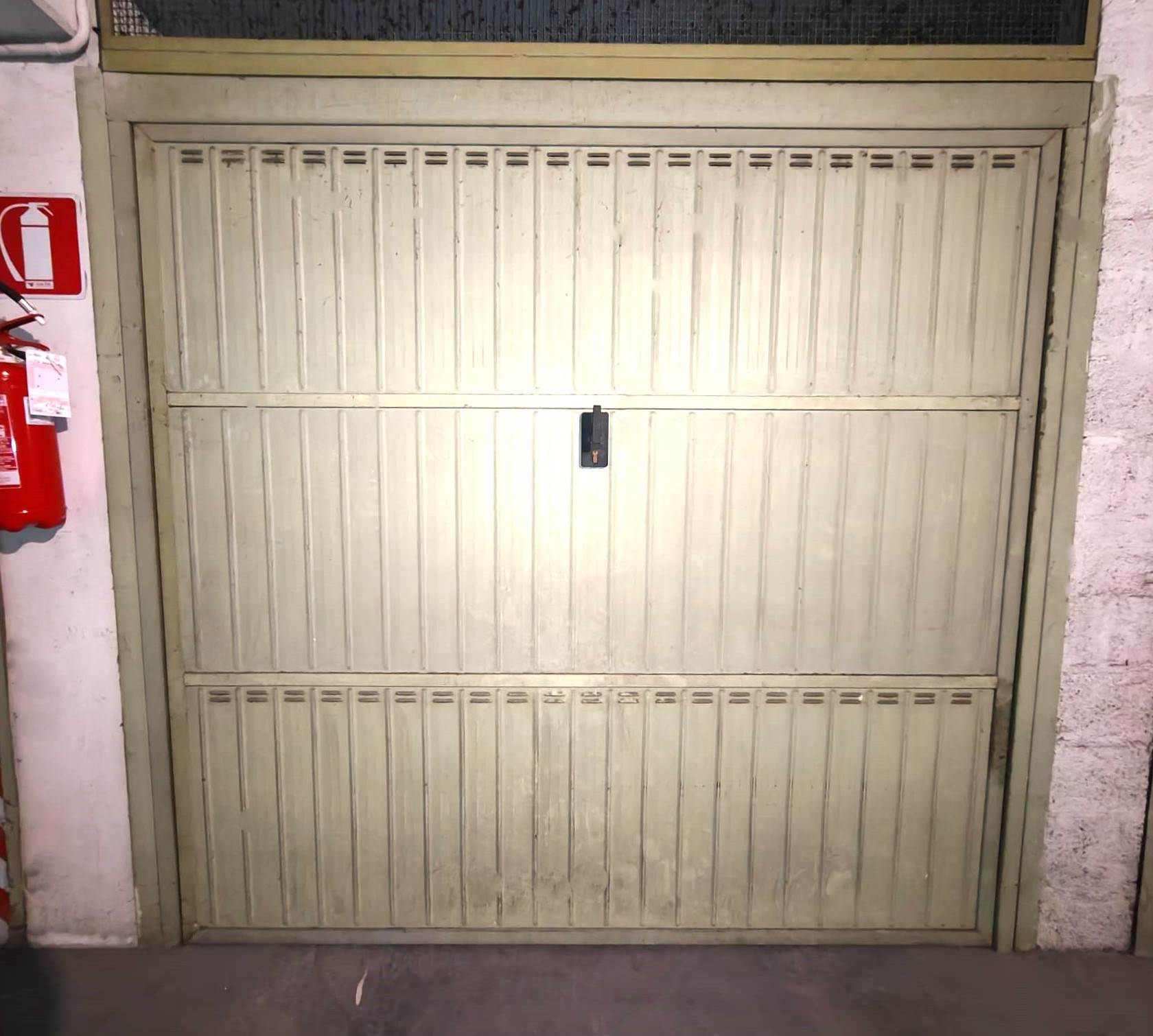 BOX - GARAGE VENDITA TERNI PIAZZA DALMAZIA