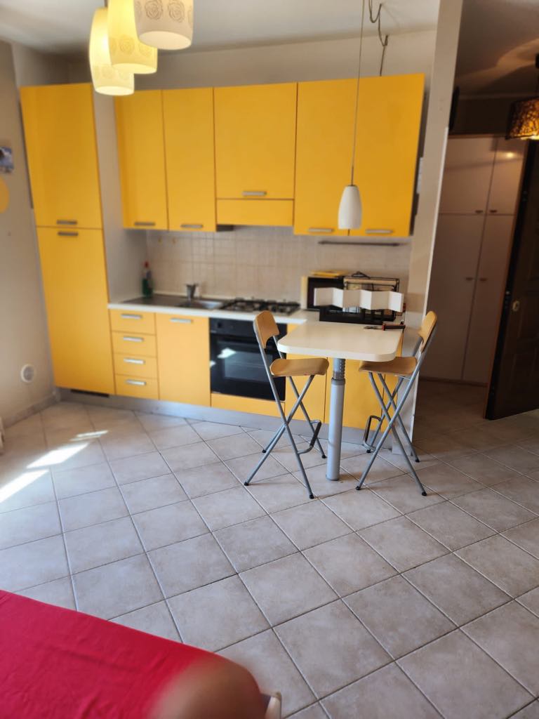 MONOLOCALE AFFITTO TERNI