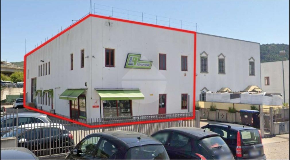 CAPANNONE AFFITTO CORCIANO ELLERA