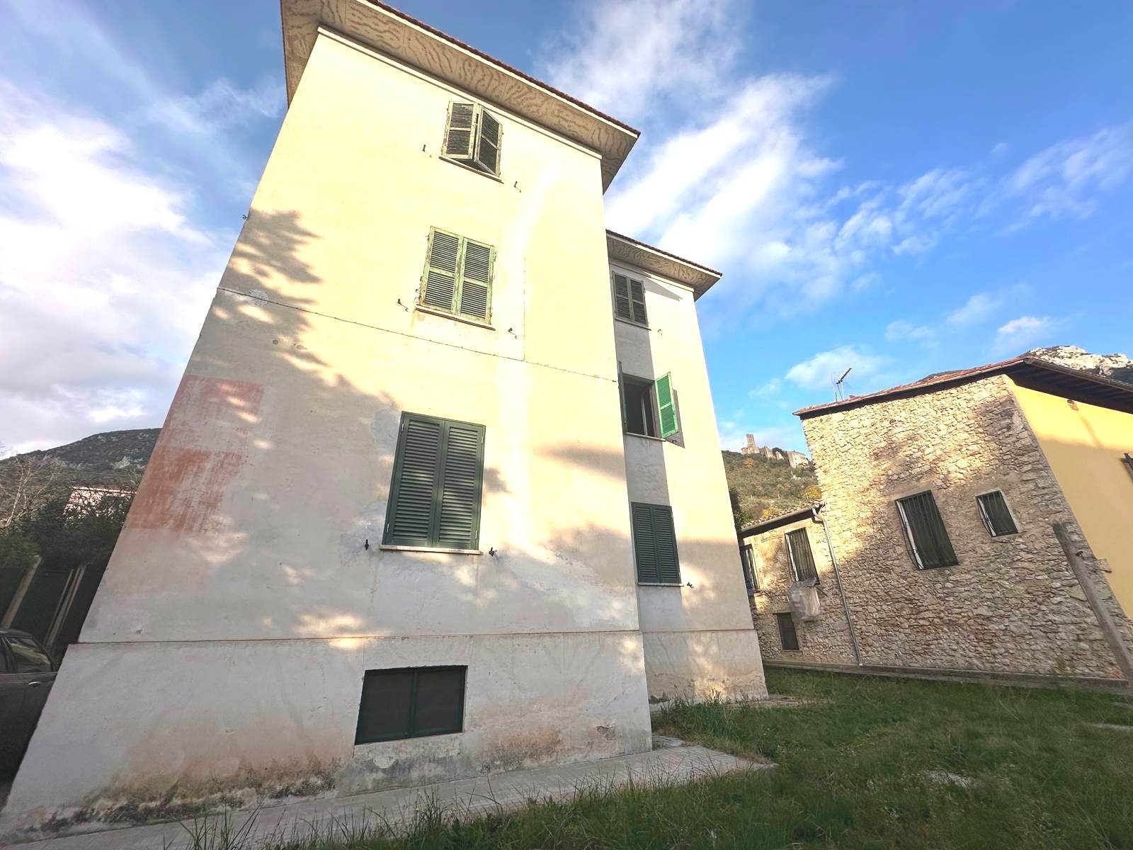 APPARTAMENTO VENDITA FERENTILLO