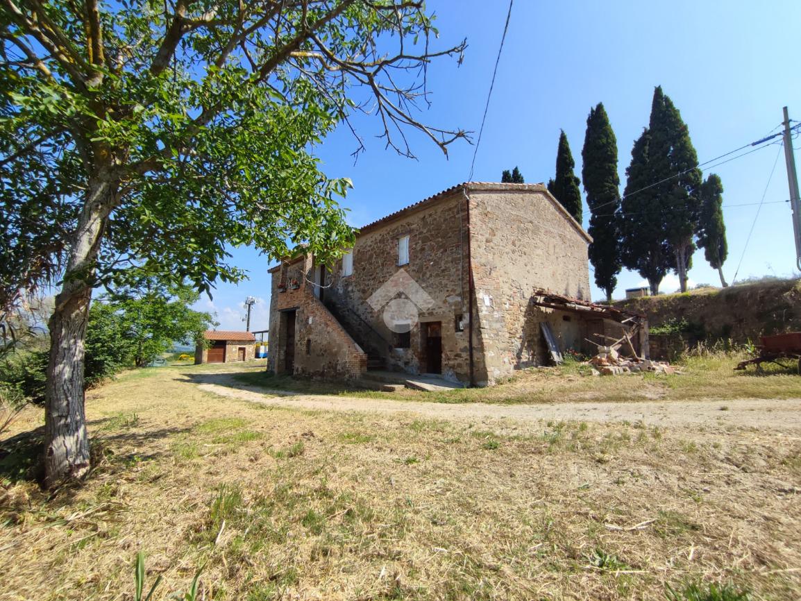 RUSTICO - CASALE VENDITA TORGIANO