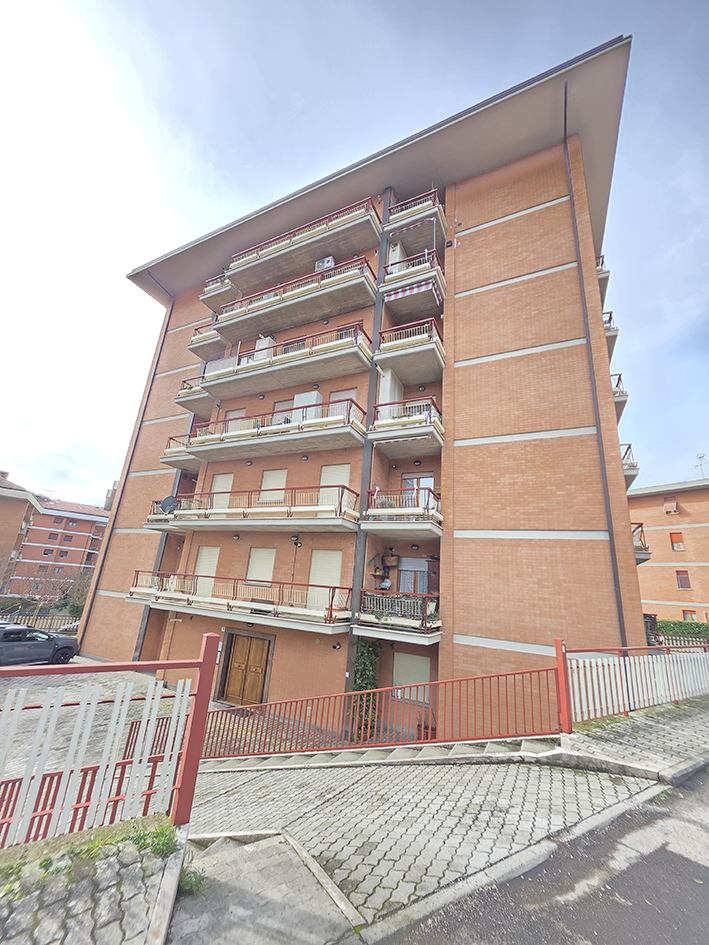 APPARTAMENTO VENDITA PERUGIA FERRO DI CAVALLO