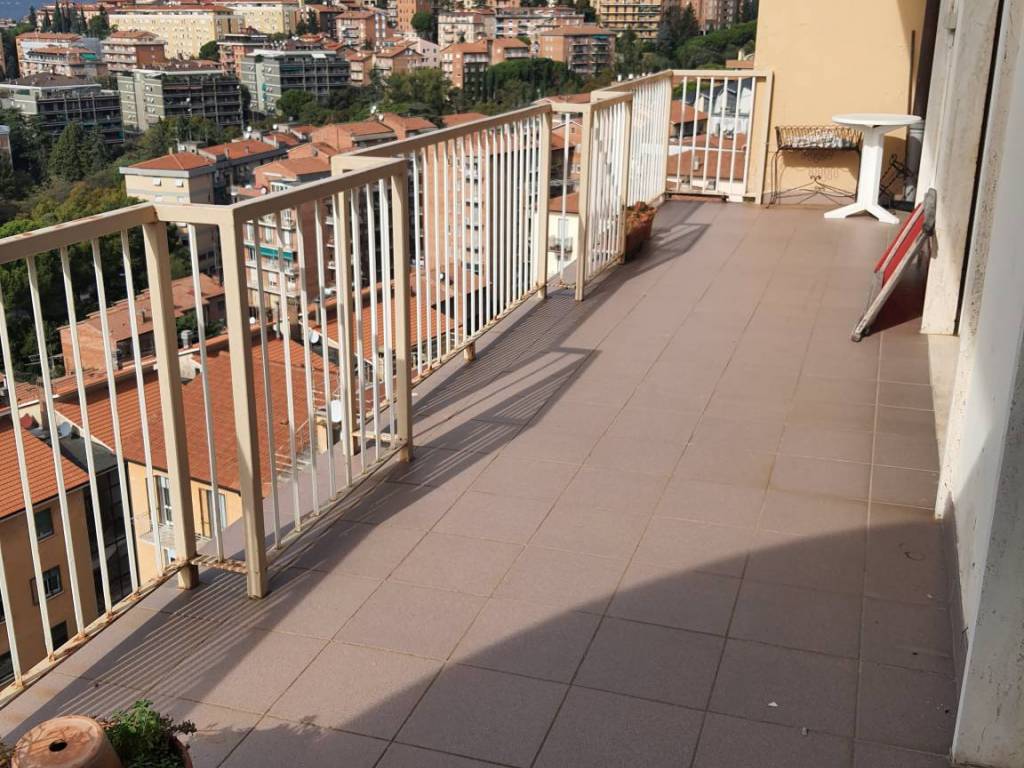 APPARTAMENTO VENDITA PERUGIA ZONA FILOSOFI