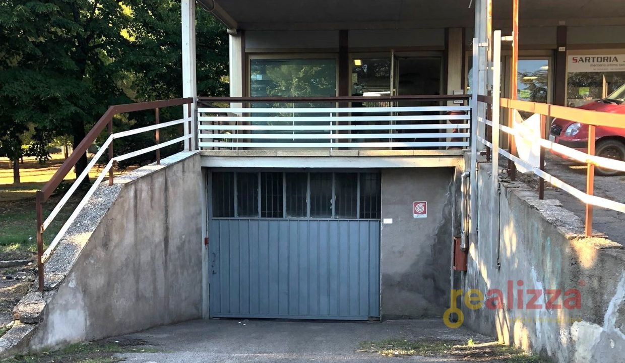 MAGAZZINO VENDITA PERUGIA 	SAN SISTO	