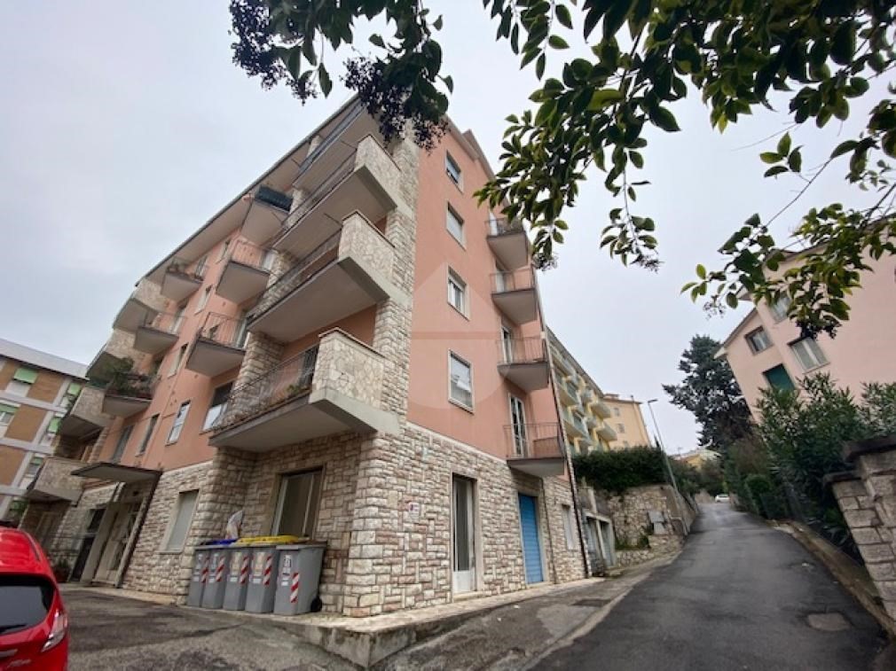 APPARTAMENTO VENDITA PERUGIA ZONA FILOSOFI