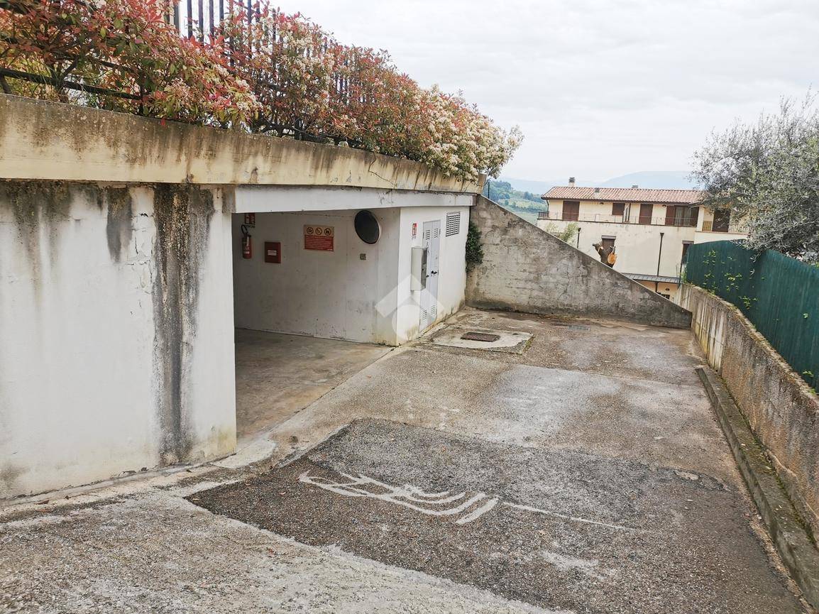 BOX - GARAGE VENDITA PERUGIA MONTELAGUARDIA