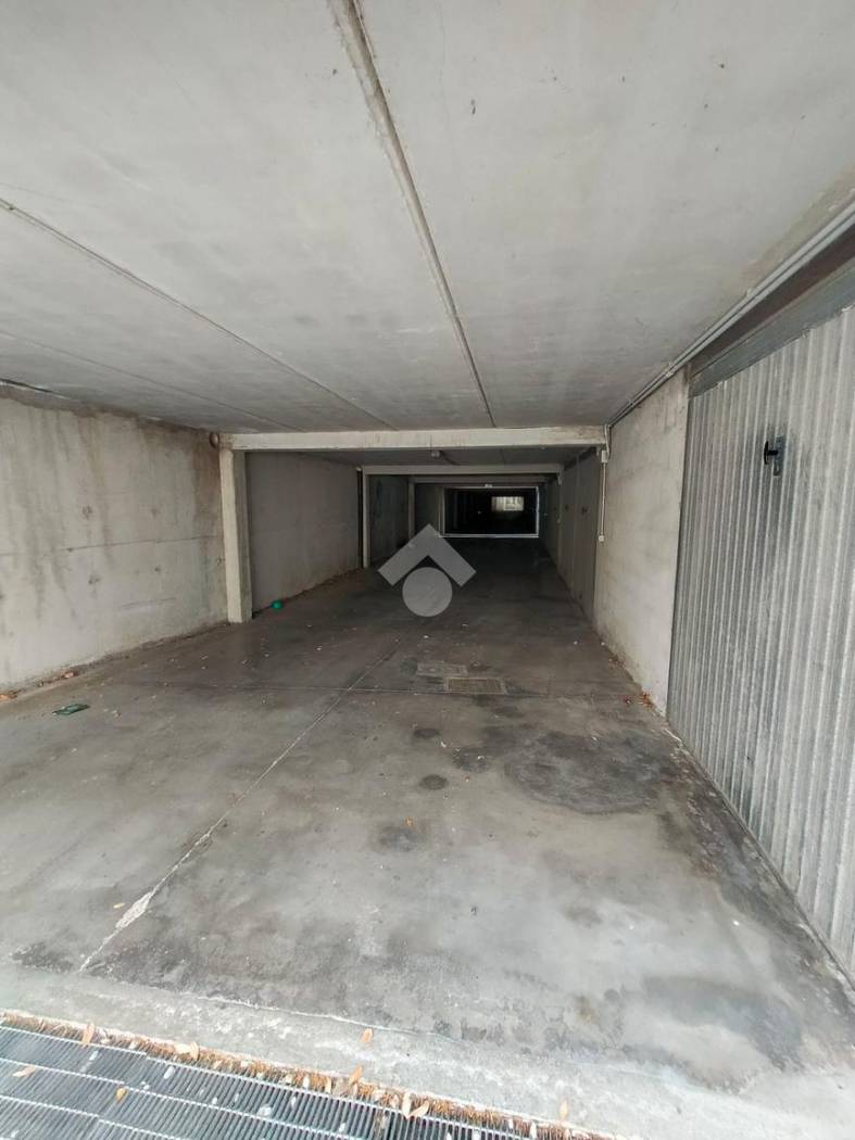 BOX - GARAGE VENDITA PERUGIA CASAGLIA

