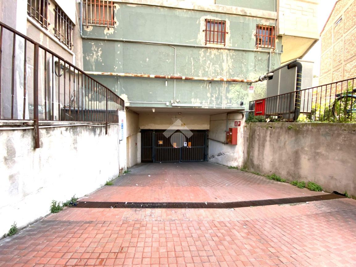 BOX - GARAGE VENDITA TERNI ZONA STAZIONE