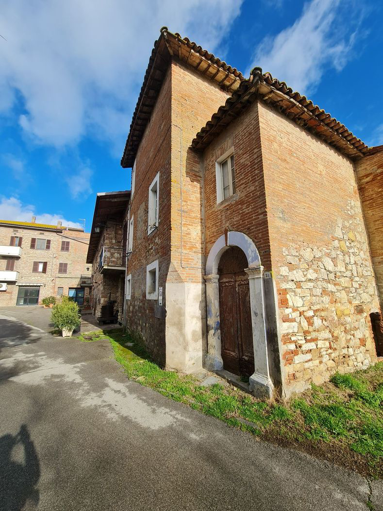 RUSTICO - CASALE VENDITA CASTIGLIONE DEL LAGO