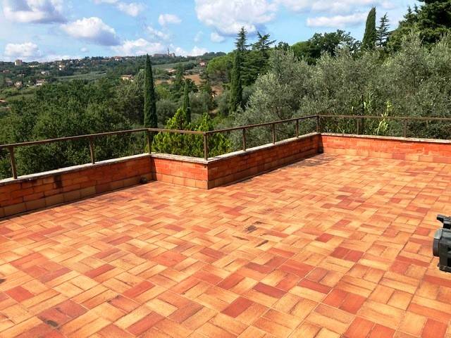 VILLA VENDITA PERUGIA 	SEMICENTRO	