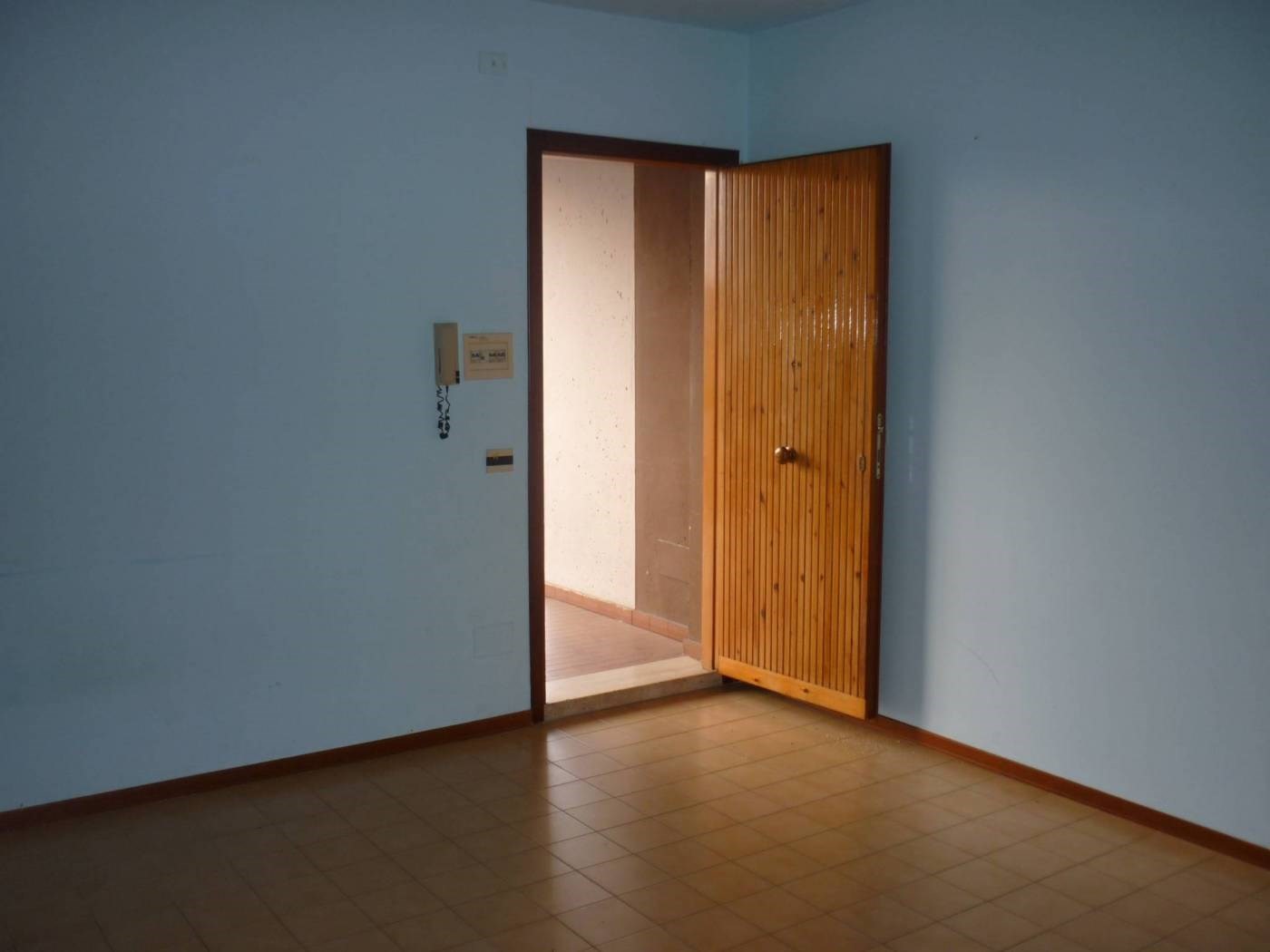 APPARTAMENTO AFFITTO TERNI VILLAGGIO MATTEOTTI